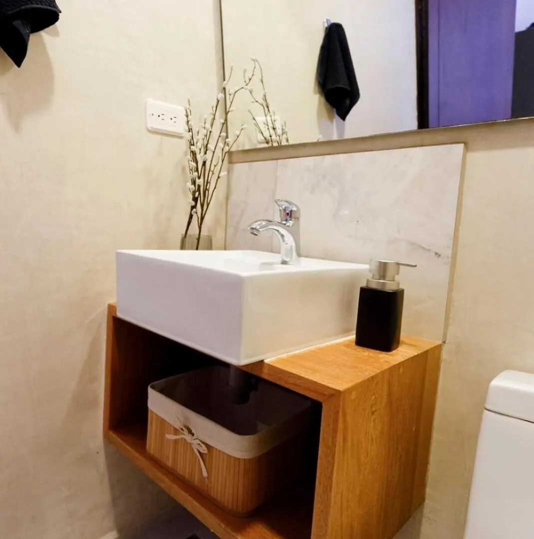 New Apt W Private Jacuzzi & Ac Medellin Colombia