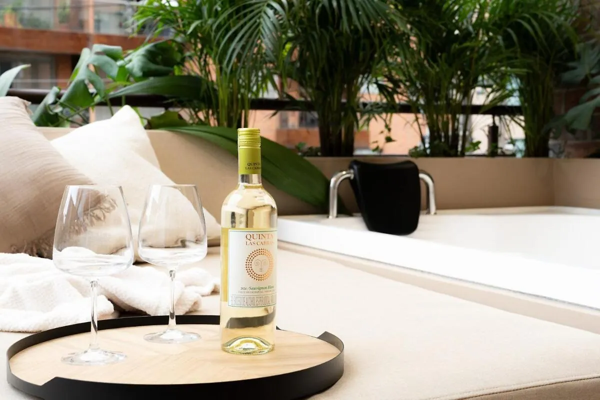 New Apt W Private Jacuzzi & Ac Medellin 0*,
