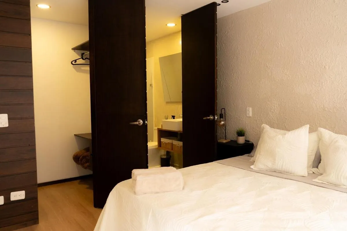 New Apt W Private Jacuzzi & Ac Medellin