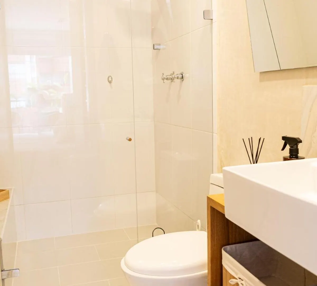 New Apt W Private Jacuzzi & Ac Medellin