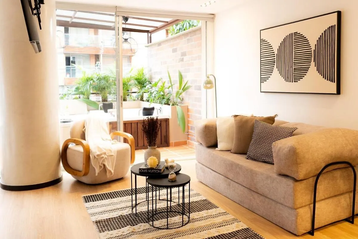 New Apt W Private Jacuzzi & Ac Medellin Colombia